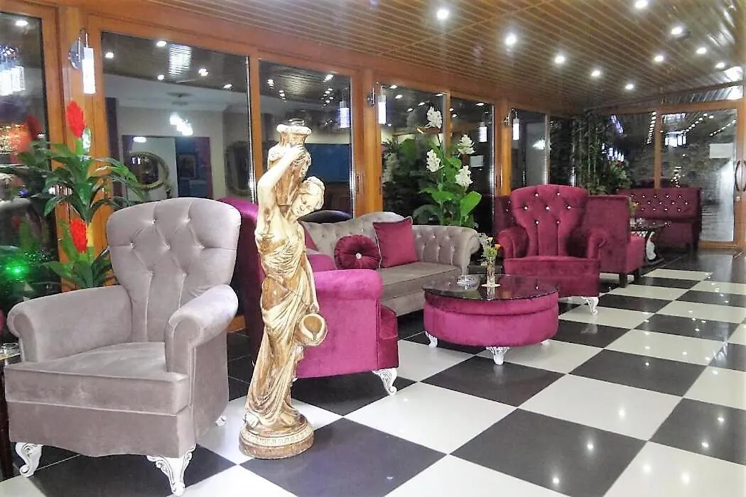 Linda Butik Otel Guemuelduer Izmir Hotel