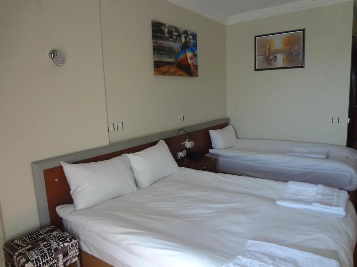 Linda Butik Otel Guemuelduer Izmir Hotel