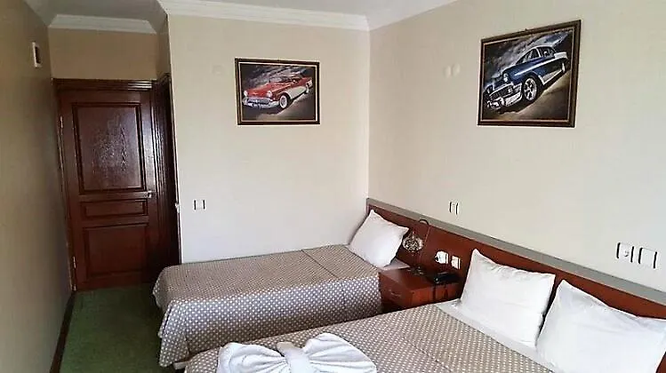 Linda Butik Otel Guemuelduer Izmir Hotel